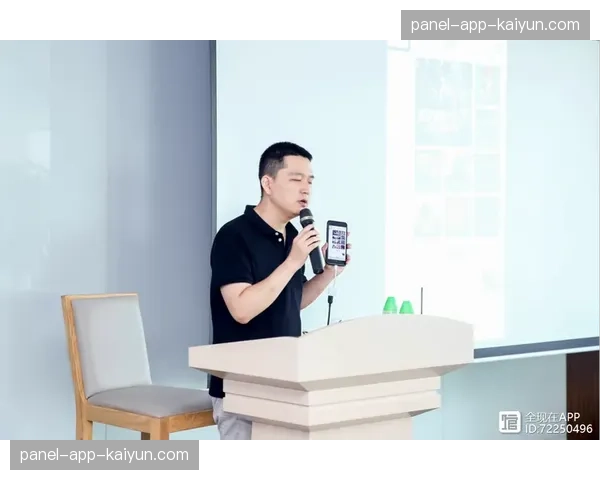 特写：德甲盲人解说席，为视障球迷打开另一扇窗