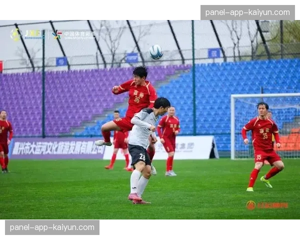 通讯：雨中激战120分钟，大连人队足协杯晋级后的疲惫与喜悦。