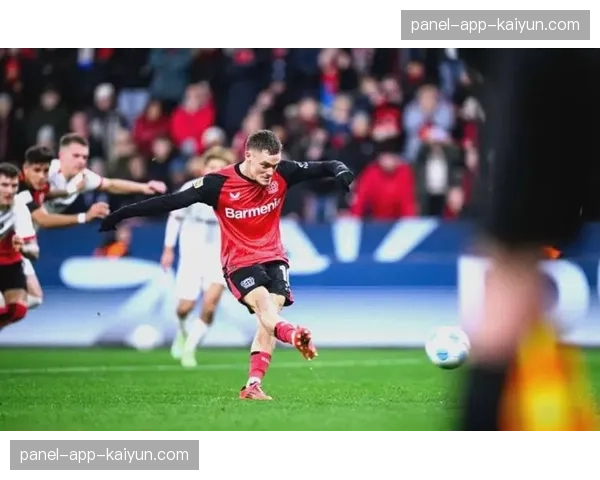 多特蒙德vs勒沃库森前瞻：盾与矛对决中的定位球战术博弈